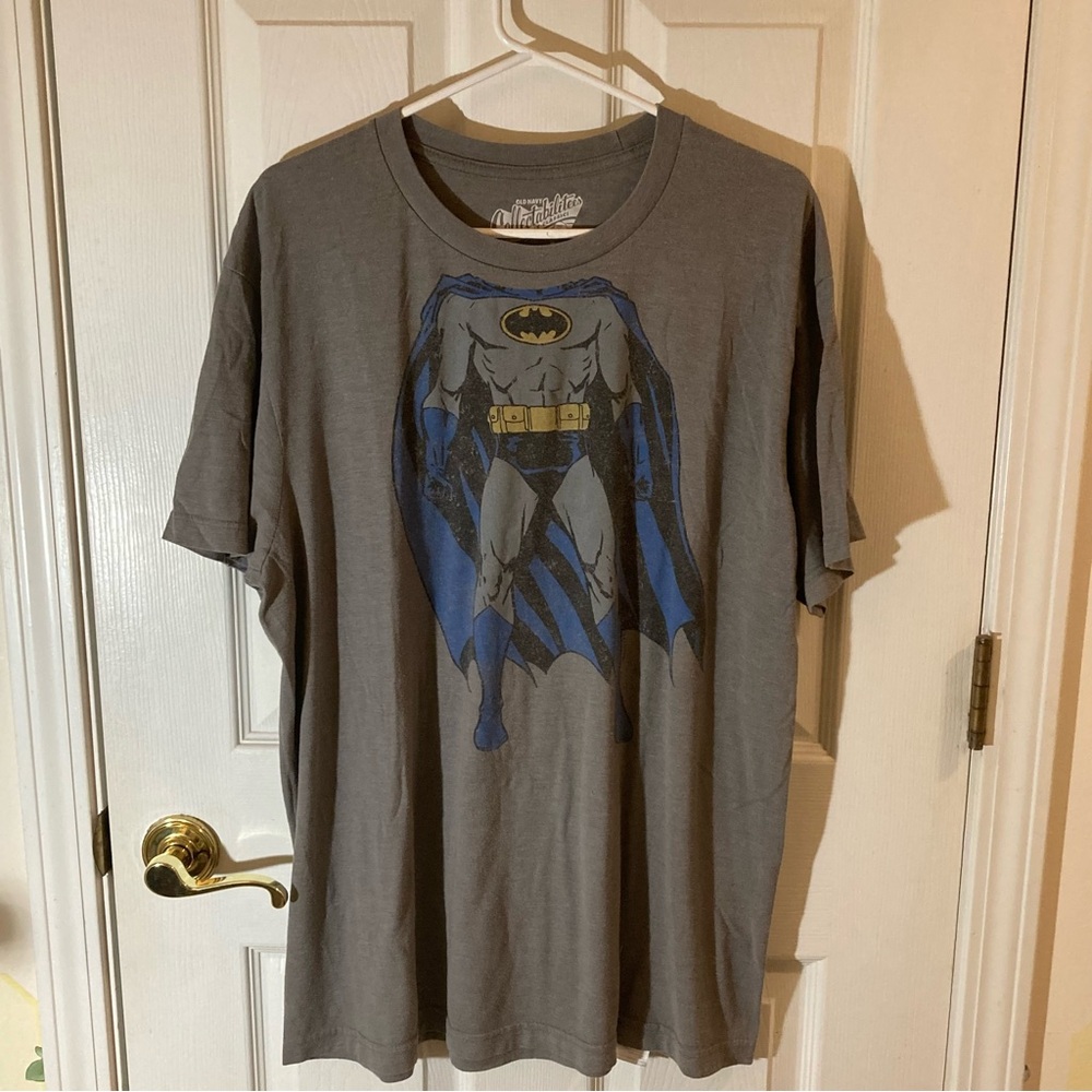 Old Navy | Batman Collectablitees shirt | Size XL | Used